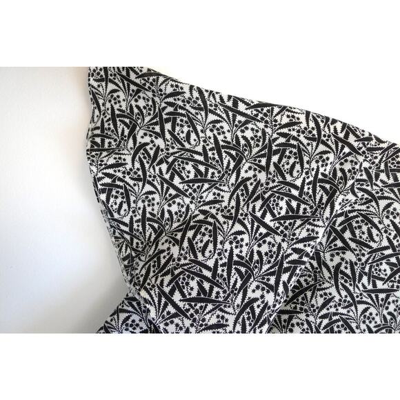 WEEKEND MAX MARA Silk Flutter Sleeve Shirt Blouse Top Neiman Marcus 0 XS $425 - Picture 6 of 11